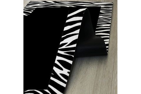 SOHO SİYAH BEYAZ ZEBRA DEKORATİF DESENLİ HALI, 150X230