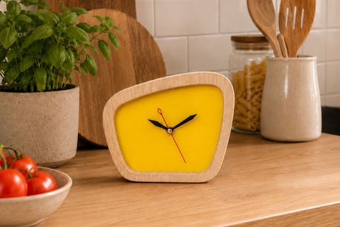 WOODESK TEMPUS AHŞAP ÖZEL TASARIM MASA SAATİ, SARI