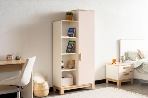 MOKİDO KİTAPLIK, PEMBE