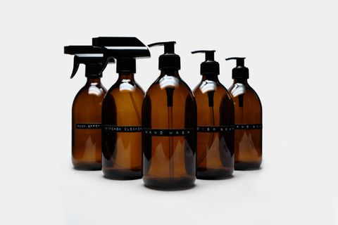 TRİCHİ DESİGN 500ML AMBER CAM SIVI SABUNLUK VE SPREY ŞİŞE 3D ETİKETLİ BEŞLİ SET
