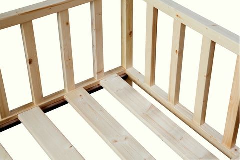 KUŞADASI MONTESSORİ YATAK