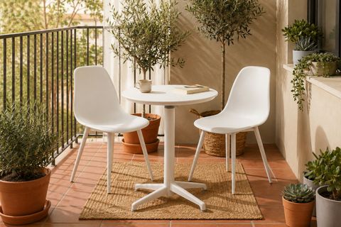 TİLİA BEYAZ 2 SANDALYELİ BAHÇE BALKON BİSTRO SETİ, BEYAZ, 60X60 CM