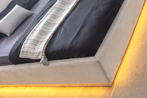 FLORA BAZALI KARYOLA