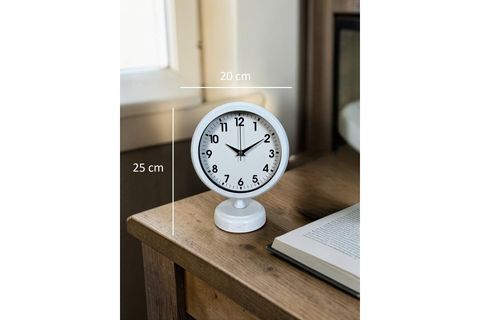 SOFTLİNE BEYAZ METAL MASA SAATİ 25X20 CM