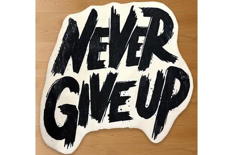 NEVER GİVE UP BASKILI DOKUMA TABAN HALI, 202 YNG, 150X150  CM