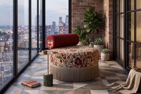 SÜSLÜ ÇAY BALKON PUFU