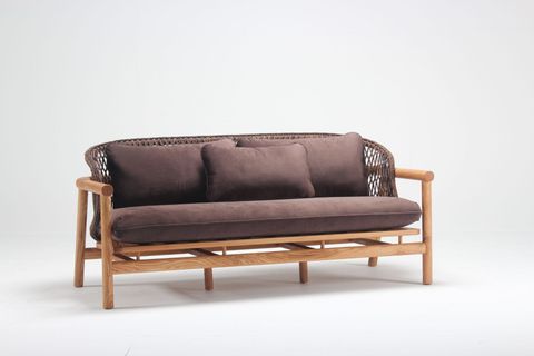 İNCİ BAHÇE TAKIMI, KAHVERENGİ