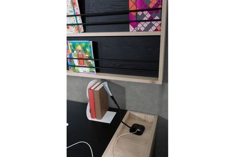 DORA GENÇ ODASI TAKIMI, 3 KAPAKLI