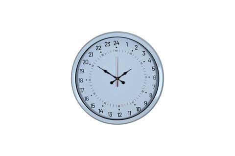 BEYAZ METAL 24 SAAT GÖSTERGELİ ÖZEL TASARIM DUVAR SAATİ 40 CM