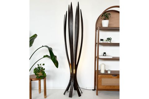 HEDRA İSKANDİNAV TARZI AHŞAP LAMBADER, CEVİZ