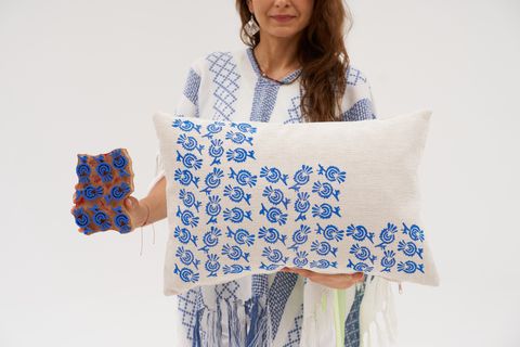 KOFUKU DİKDÖRTGEN KIRLENT, KIRMIZI ETNİK DESEN, 40X60