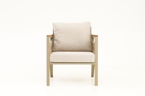 FLORES BAHÇE OTURMA GRUBU