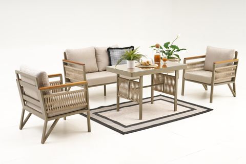 FLORES BAHÇE OTURMA GRUBU