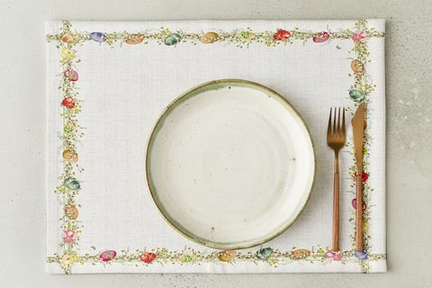 RENKLİ YUMURTA PAMUKLU DÖRT ADET AMERİKAN SERVİSİ