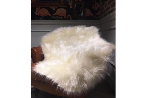 HALIMAX İTHAL KUZU POST PELUŞ HALI, TÜY DÖKMEZ, 70X300