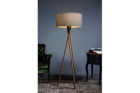CROSS LEG LAMBADER, KREM