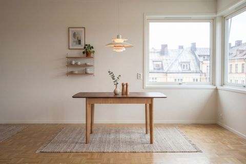 SUNSET NATURAL AHŞAP AÇILIR MUTFAK MASA TAKIMI, 4 HAZERANLI SANDALYELİ, 80X120 CM