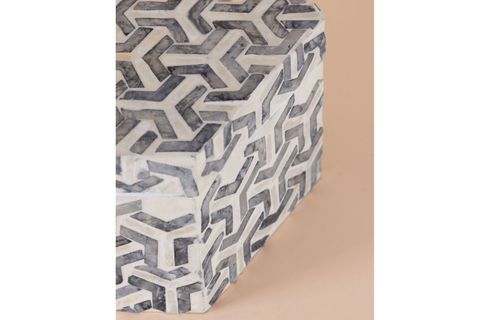 THE MİA SEDEF ALTIGEN KUTU 24X21X12 CM TLC0092