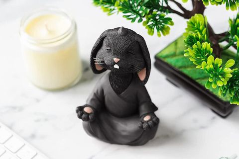 YOGA YAPAN TAVŞAN BİBLO BÜYÜK BOY, SİYAH