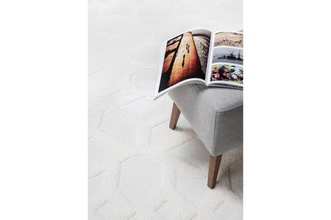 ELİT PLUS KOLEKSİYONU YÜKSEK KALİTE BUKLELİ YUMUŞAK SAÇAKLI HALI 200X290