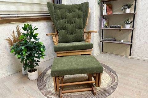 ASEDİA MAMA PUFLU SALLANAN SANDALYE, YEŞİL, NATUREL AHŞAP AYAK