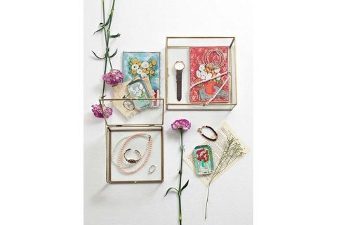 ALTIN DESENLİ ORTA BOY SAKLAMA KUTUSU