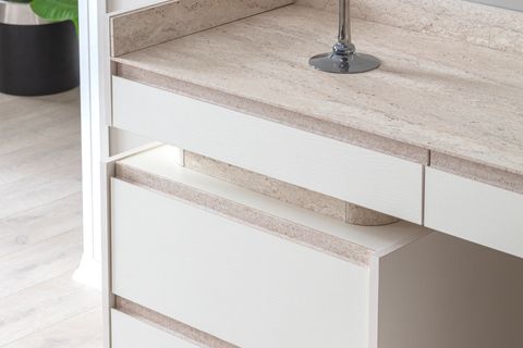 FLORA ŞİFONYER VE AYNA