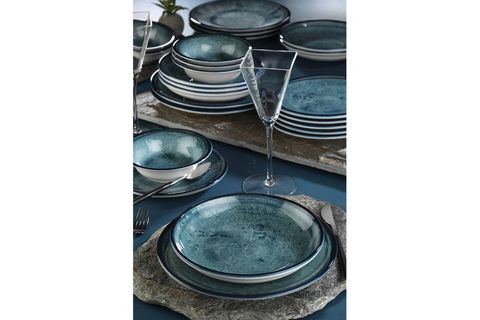 KÜTAHYA PORSELEN NANOKREM 24 PARÇA YEMEK SETİ