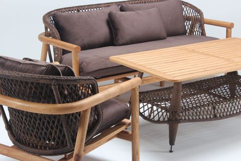 İNCİ BAHÇE TAKIMI, KAHVERENGİ