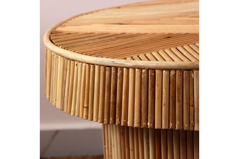 YALIN RATTAN ORTA SEHPA