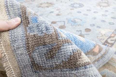 SOHO ANTİQ CLANDRAS YÖRESEL UŞAK DESENLİ MODERN YÜN HALI, 262X377CM