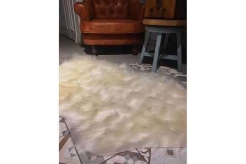 HALIMAX İTHAL KUZU POST PELUŞ HALI, TÜY DÖKMEZ, 70X300