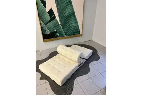 ROLLİ OYUN VE DİNLENME KOLTUĞU