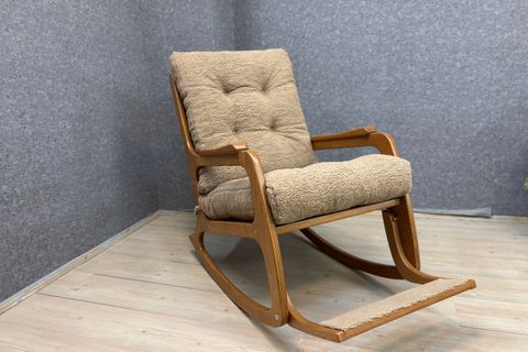 KONTES SALLANAN SANDALYE, TEDDY KAHVE, AÇIK CEVİZ AYAK