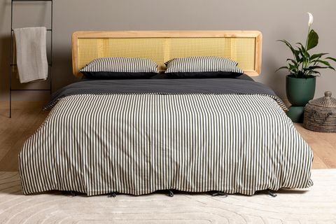 COZY ÇİFT TARAFLI YIKANMIŞ PAMUKLU NEVRESİM SETİ, KİNG SİZE, ANTRASİT