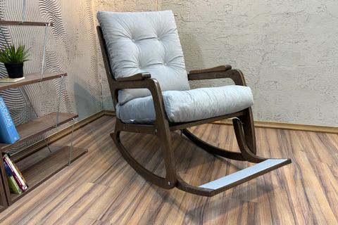 KONTES SALLANAN SANDALYE, BUZ MAVİSİ, KOYU CEVİZ