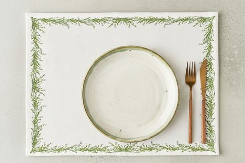 VİYANA BORDÜR PAMUKLU DÖRT ADET AMERİKAN SERVİSİ