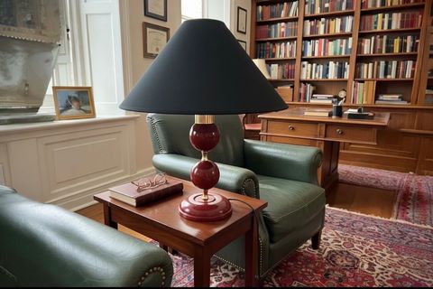 CLASS MASİF EL YAPIMI ABAJUR, SİYAH BAŞLIK