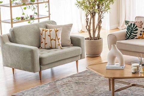 MODSY LOVESEAT TEKLİ KOLTUK, KADİFE, ÇAĞLA YEŞİLİ, AÇIK AHŞAP AYAK
