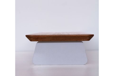 KÜÇÜK MONİTÖR STANDI, MEŞE