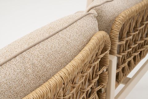 NOON BAHÇE OTURMA GRUBU