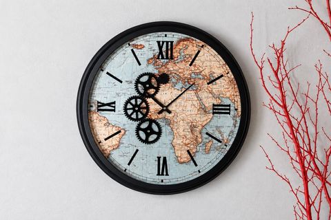 MUYİKA ATLAS DUVAR SAATİ, RENKLİ ÇARKLI, 55 CM