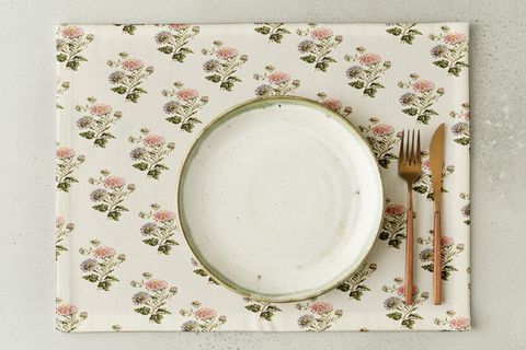 SOFT FLORA PAMUKLU DÖRT ADET AMERİKAN SERVİSİ