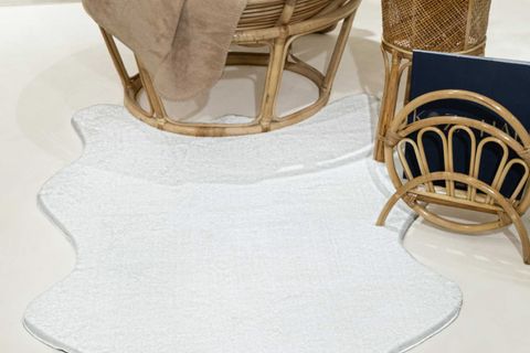 YIKANABİLİR KAYDIRMAZ TABAN POST PELUŞ HALI , BEYAZ, 60 X 90