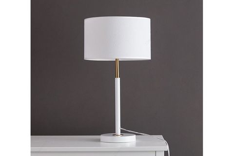 MODERN KUMAŞ ABAJUR BEYAZ BAŞLIKLI VE GOLD-BEYAZ AYAKLI