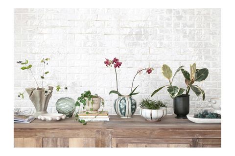 KREM YEŞİL EL YAPIMI ÇİZGİLİ VAZO RUSTİK