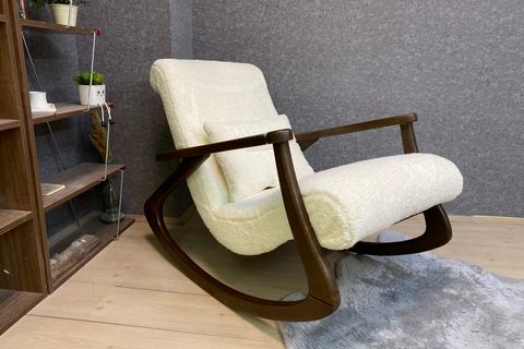 ASEDİA EKOL SALLANAN SANDALYE, TEDDY KREM, CEVİZ AYAK