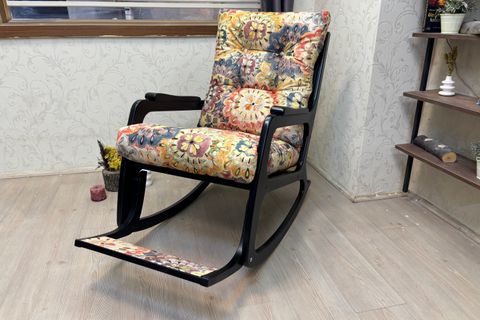 KONTES SALLANAN SANDALYE, ÇİÇEKLİ, LAKE SİYAH AHŞAP AYAK