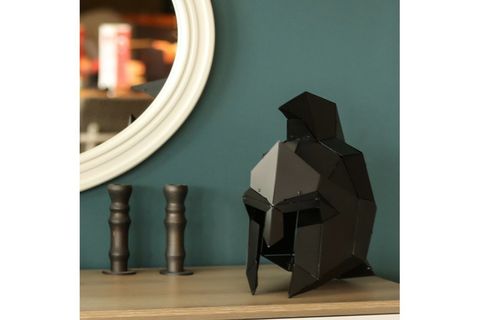 GLADYATÖR 3 BOYUTLU METAL DEKORATİF SAVAŞ MİĞFERİ