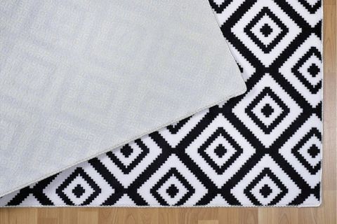 YIKANABİLİR SİYAH BEYAZ KARE HALI 200X300